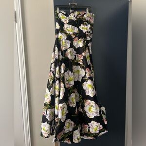 Samantha Sung Carol Dress size 6 NWT.